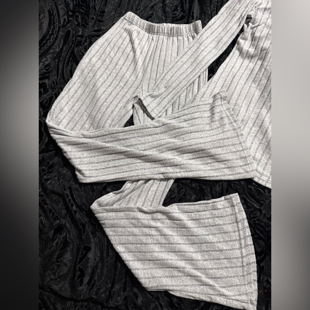 Ribbed Long-Sleeve Top & Pant Sleep Set - Light Gray - Picture 3 of 4